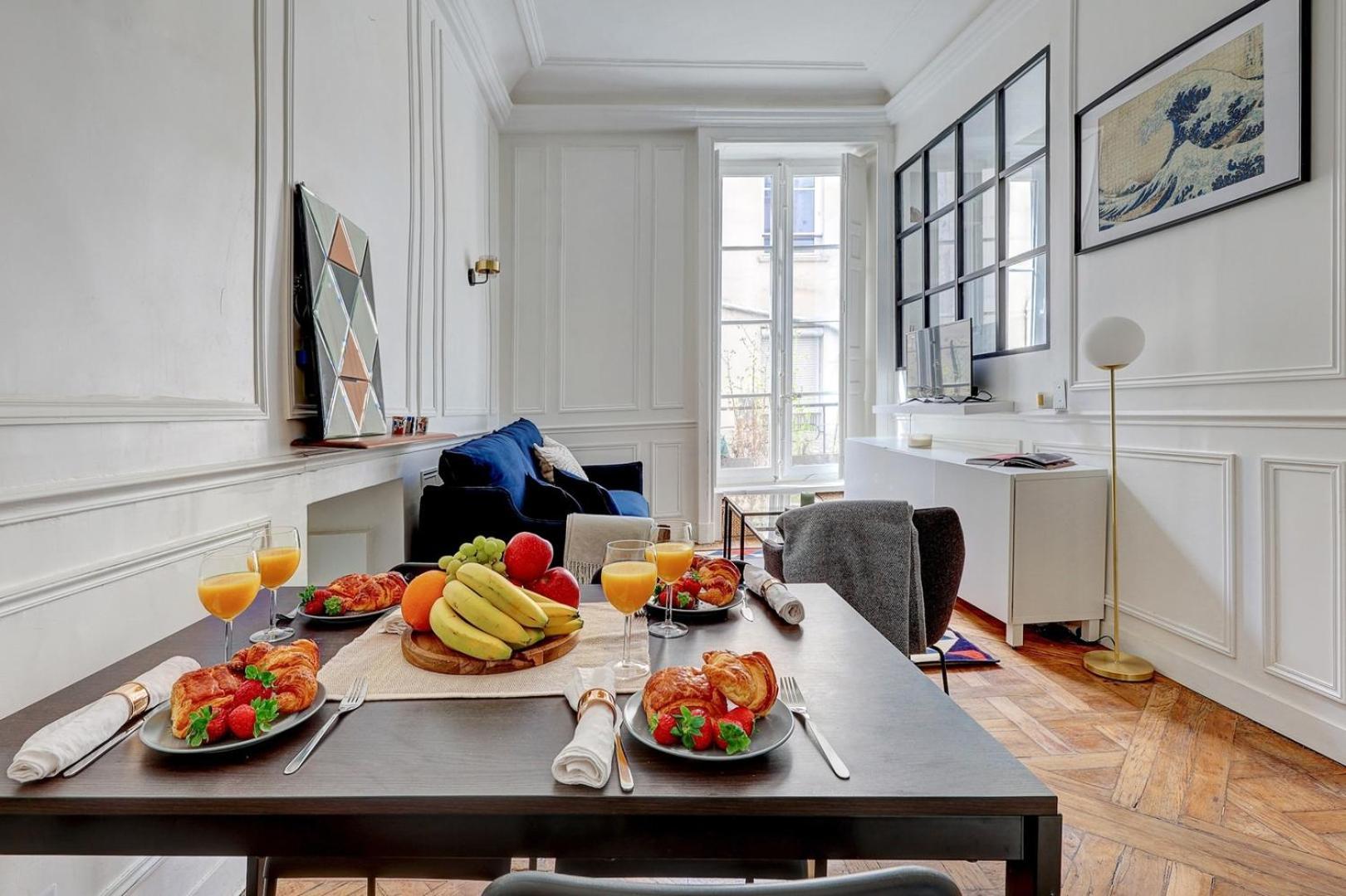 Bnbnook - Parisian Charm: 1br In Le Marais Appartement
