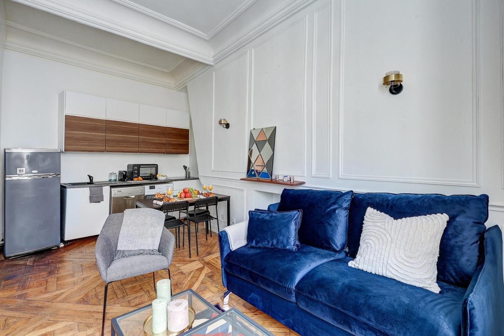 Bnbnook - Parisian Charm: 1br In Le Marais Appartement